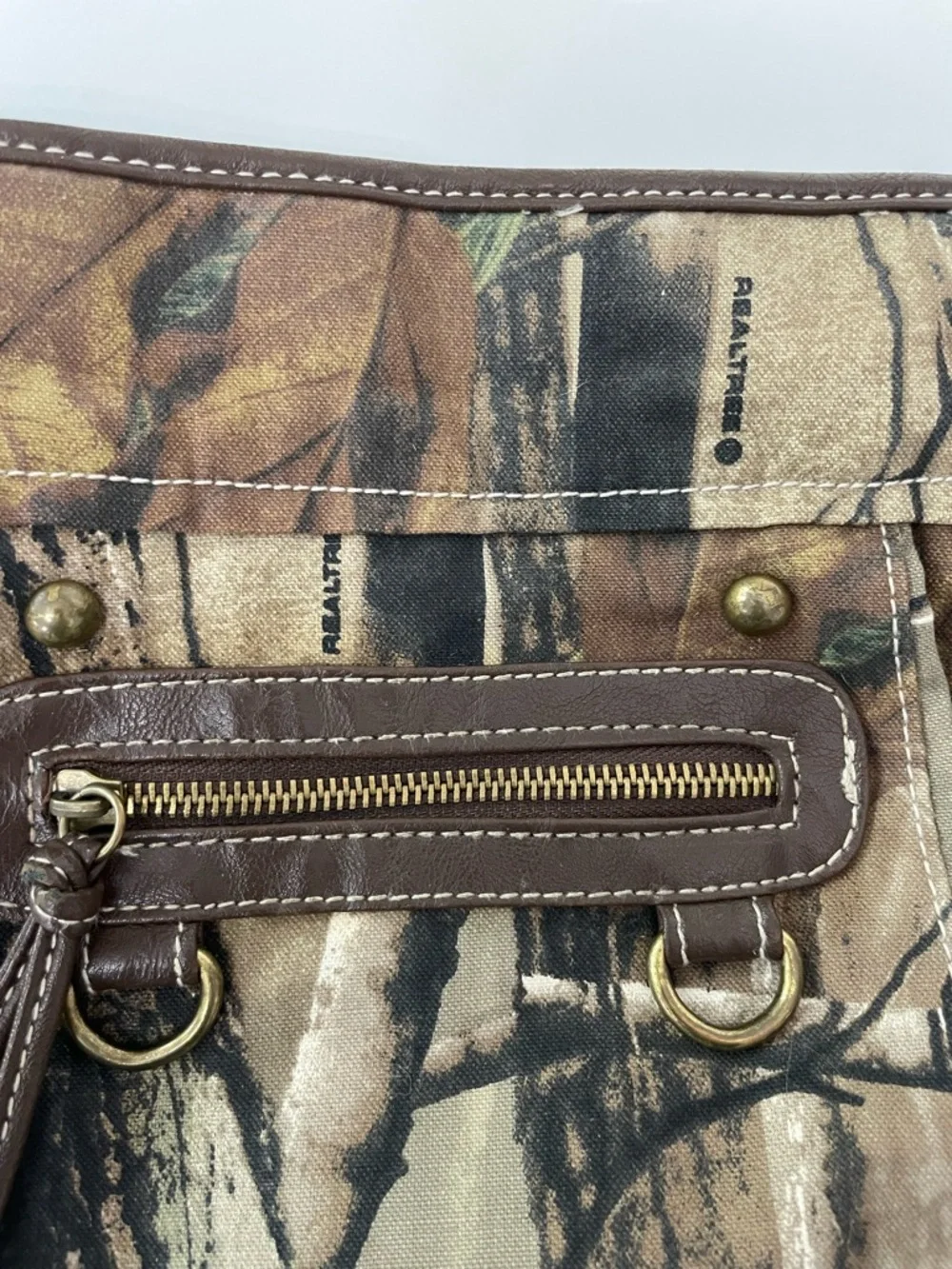 RealTree Camouflage Crossbody Mailman Shoulder Bag Brown Green Indie Sleaze